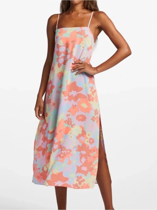 Billabong Dresses & Skirts - Billabong Weekend Waves Dress Size Small